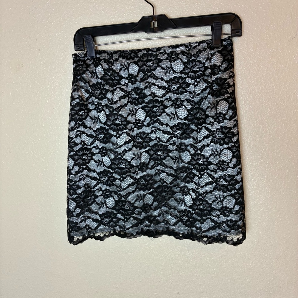 Black lace and blue satin lined Cocktail Mini Skirt by A. Byer - Size 7